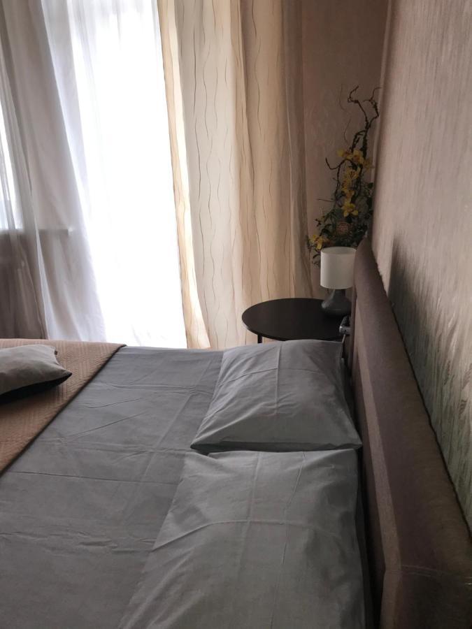 Rent Apartment In The Center Of 切尔尼戈夫 外观 照片