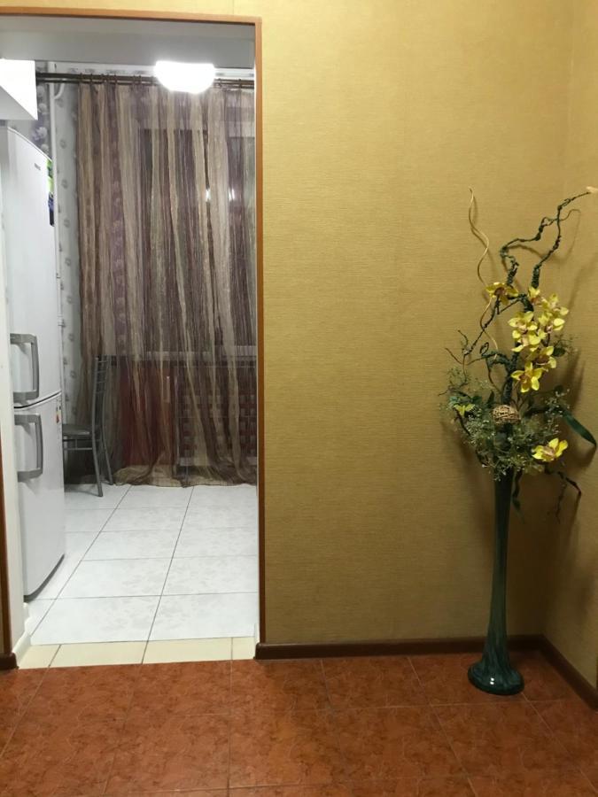 Rent Apartment In The Center Of 切尔尼戈夫 外观 照片
